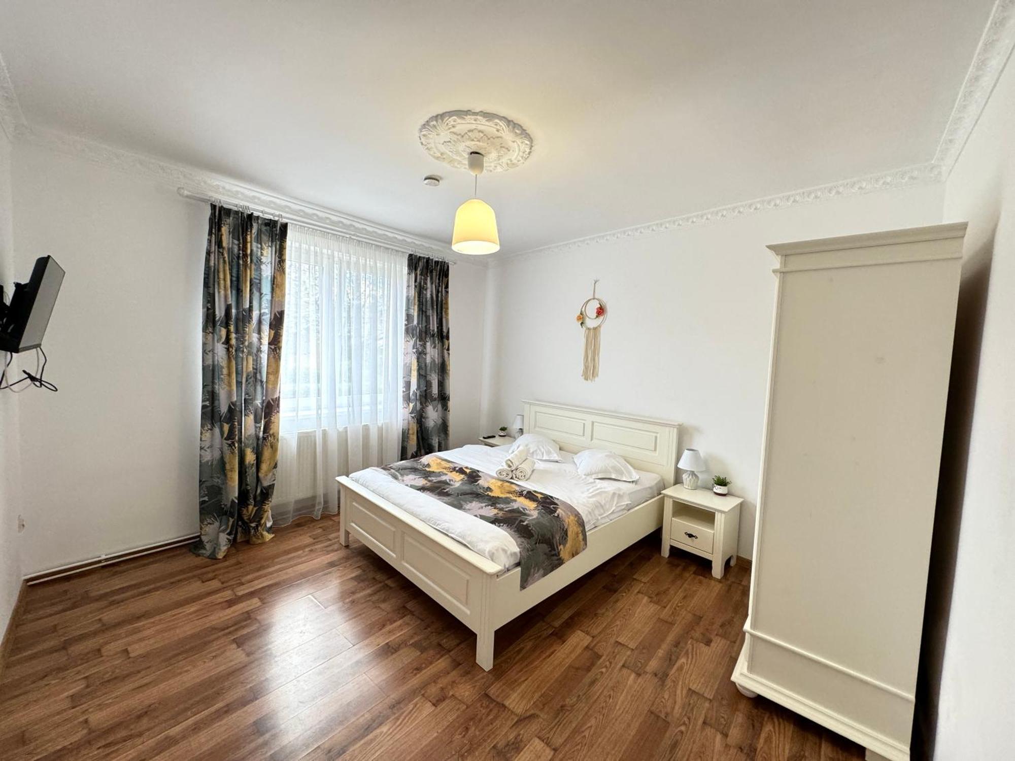 Flh - Mira Apartments Sibiu Buitenkant foto