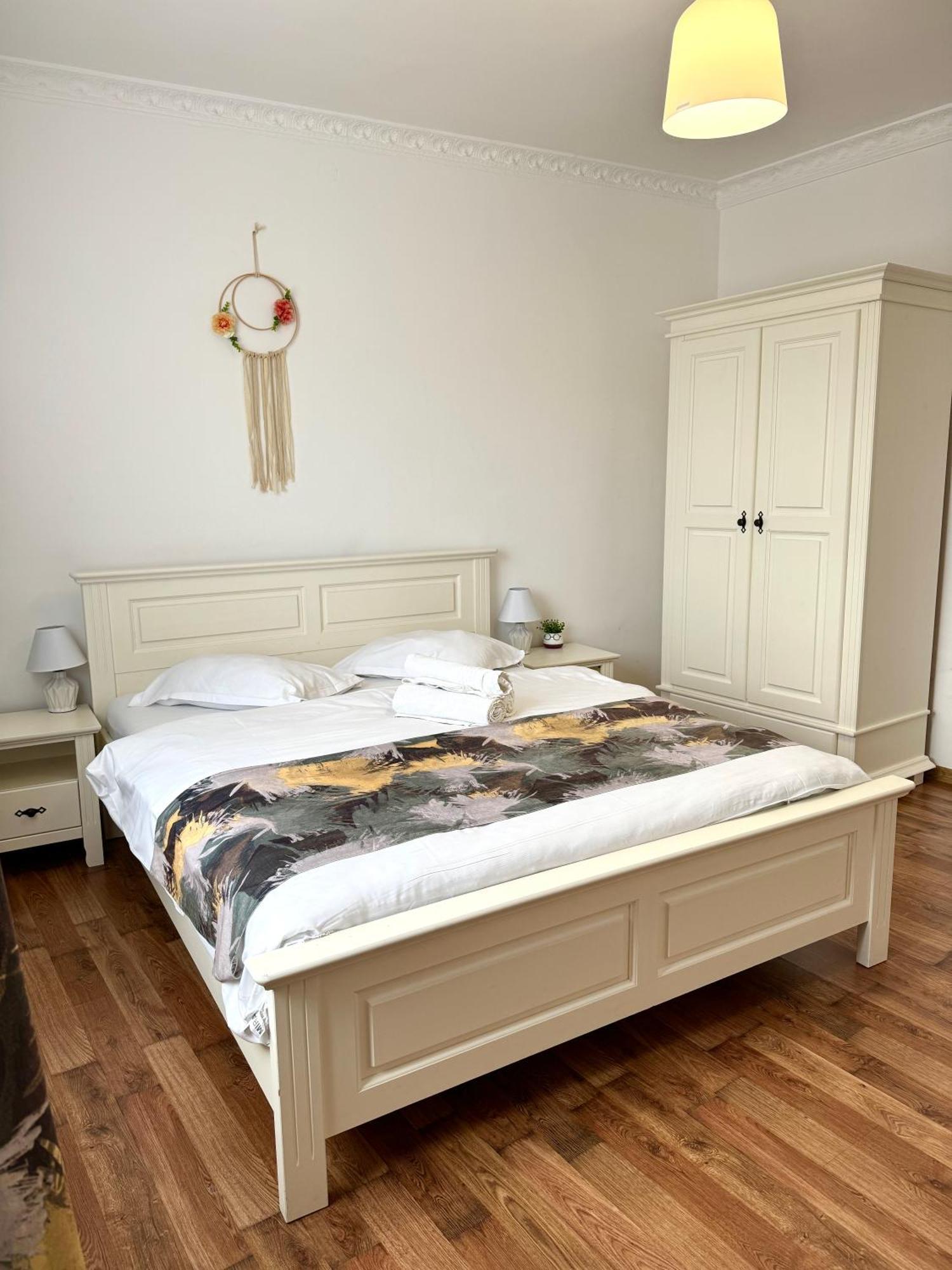Flh - Mira Apartments Sibiu Buitenkant foto
