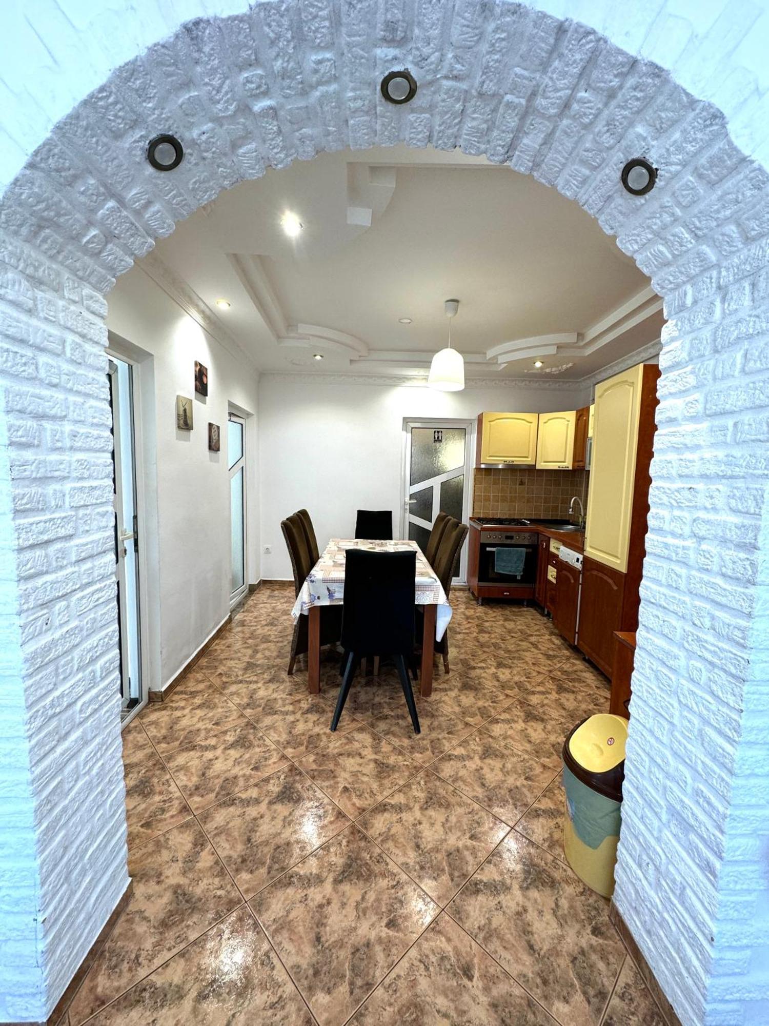 Flh - Mira Apartments Sibiu Buitenkant foto