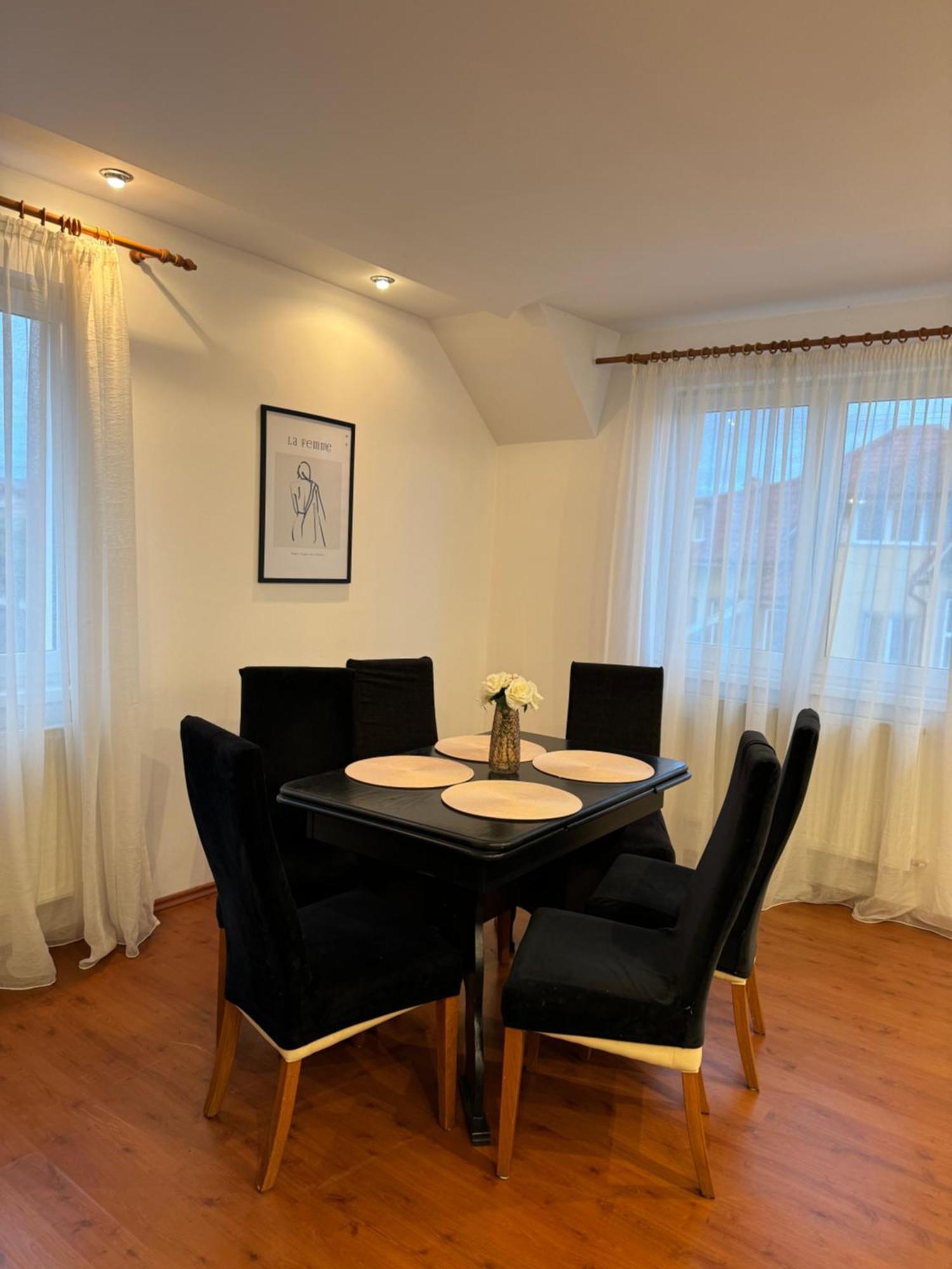 Flh - Mira Apartments Sibiu Buitenkant foto