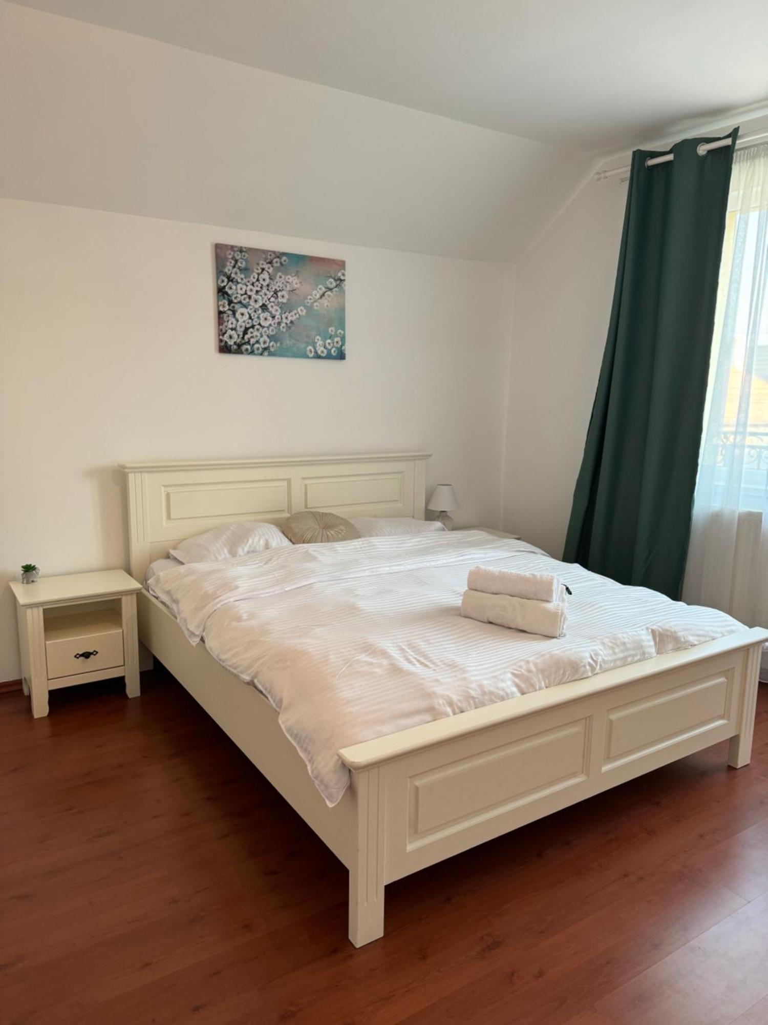 Flh - Mira Apartments Sibiu Buitenkant foto