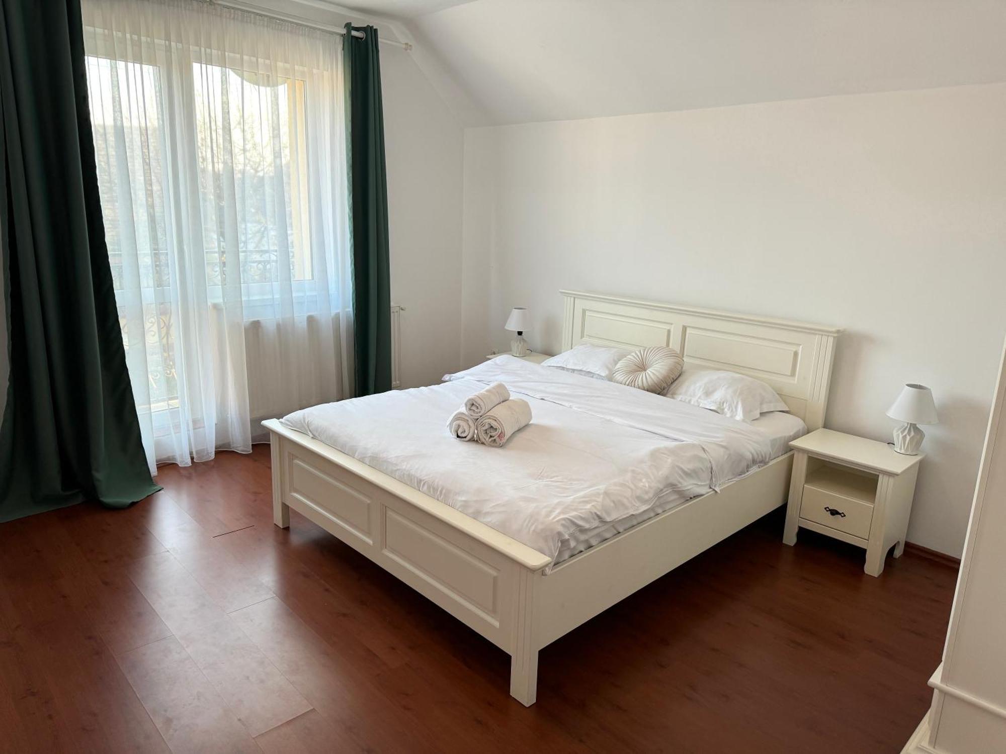 Flh - Mira Apartments Sibiu Buitenkant foto