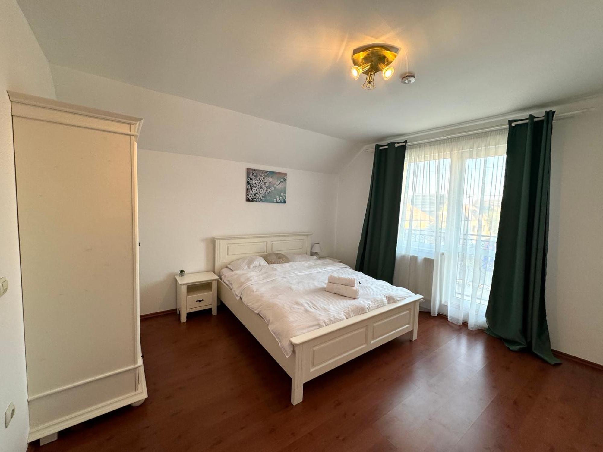 Flh - Mira Apartments Sibiu Buitenkant foto
