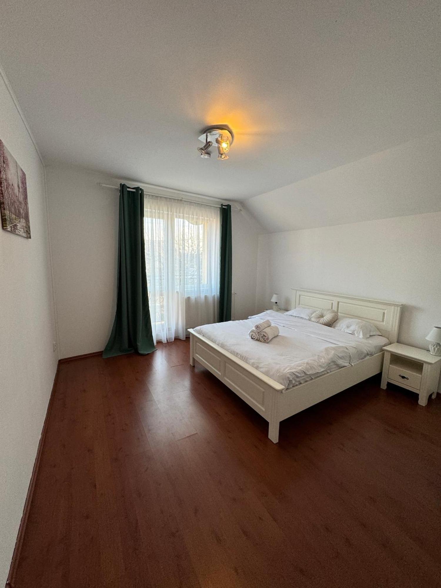Flh - Mira Apartments Sibiu Buitenkant foto